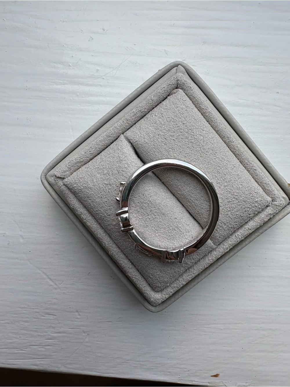 Brilliant Earth Winding Willow Diamond Ring in 14K White Gold size 6.5 - Picture 4 of 5